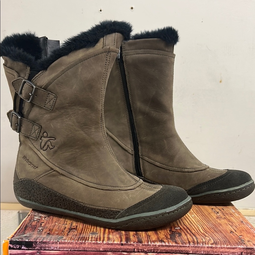 Women's Manuka Lotus Weatherproof Brown Boots